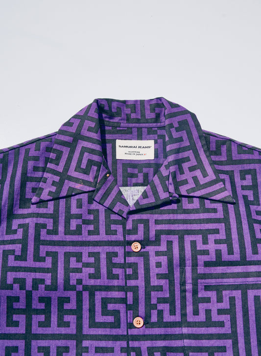 Geometric short sleeve shirt