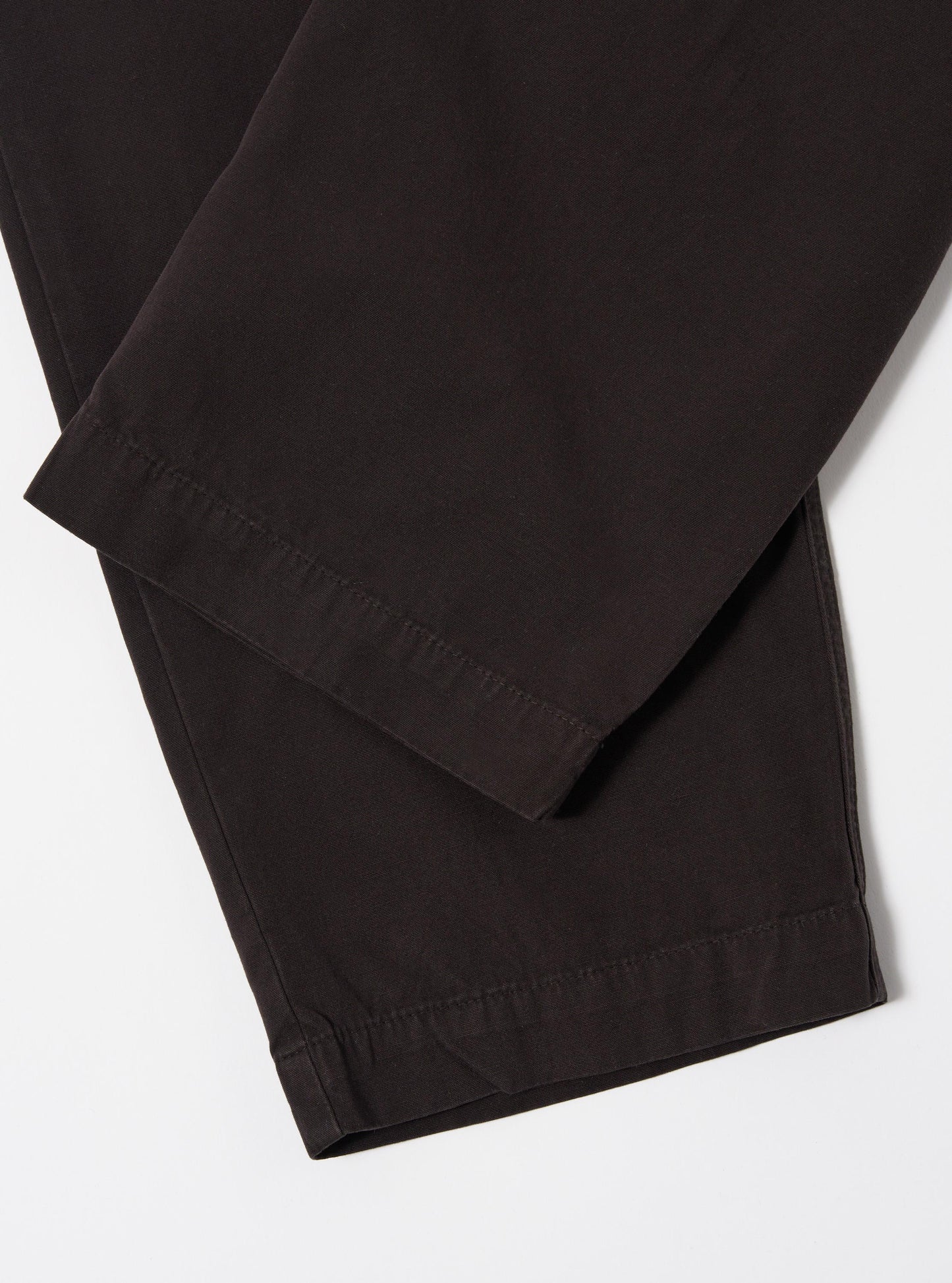 Pleated trackpant - licorice