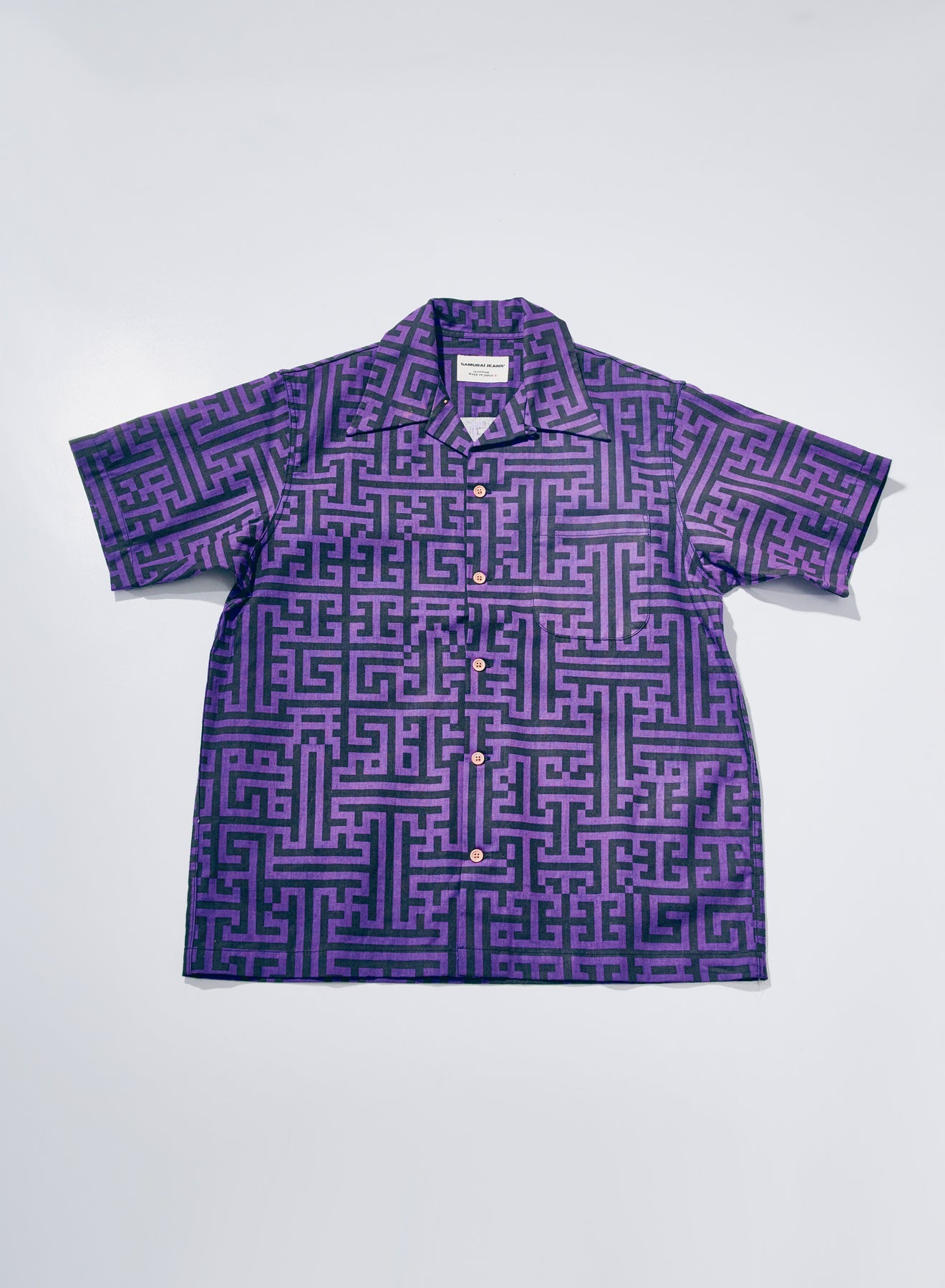 Geometric short sleeve shirt
