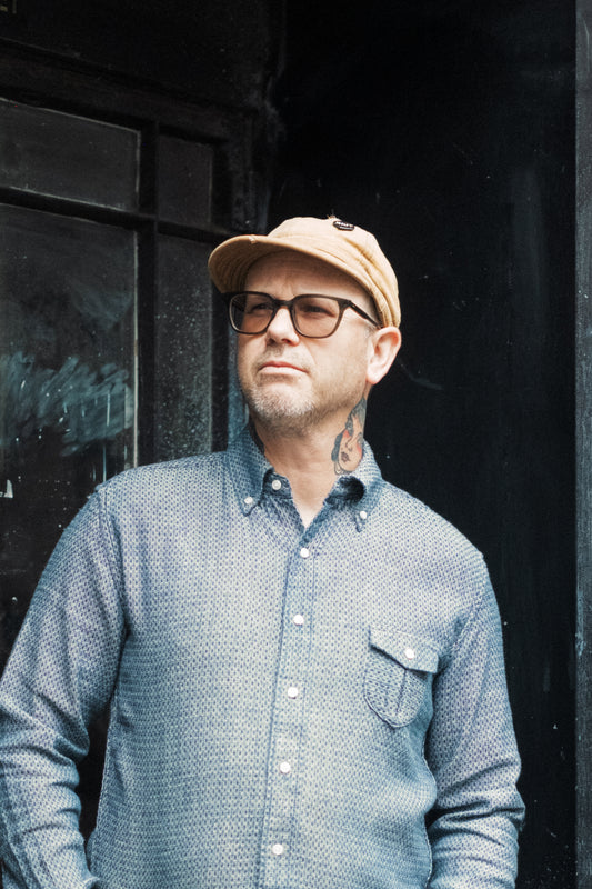 Standard Long-sleeve Button Down