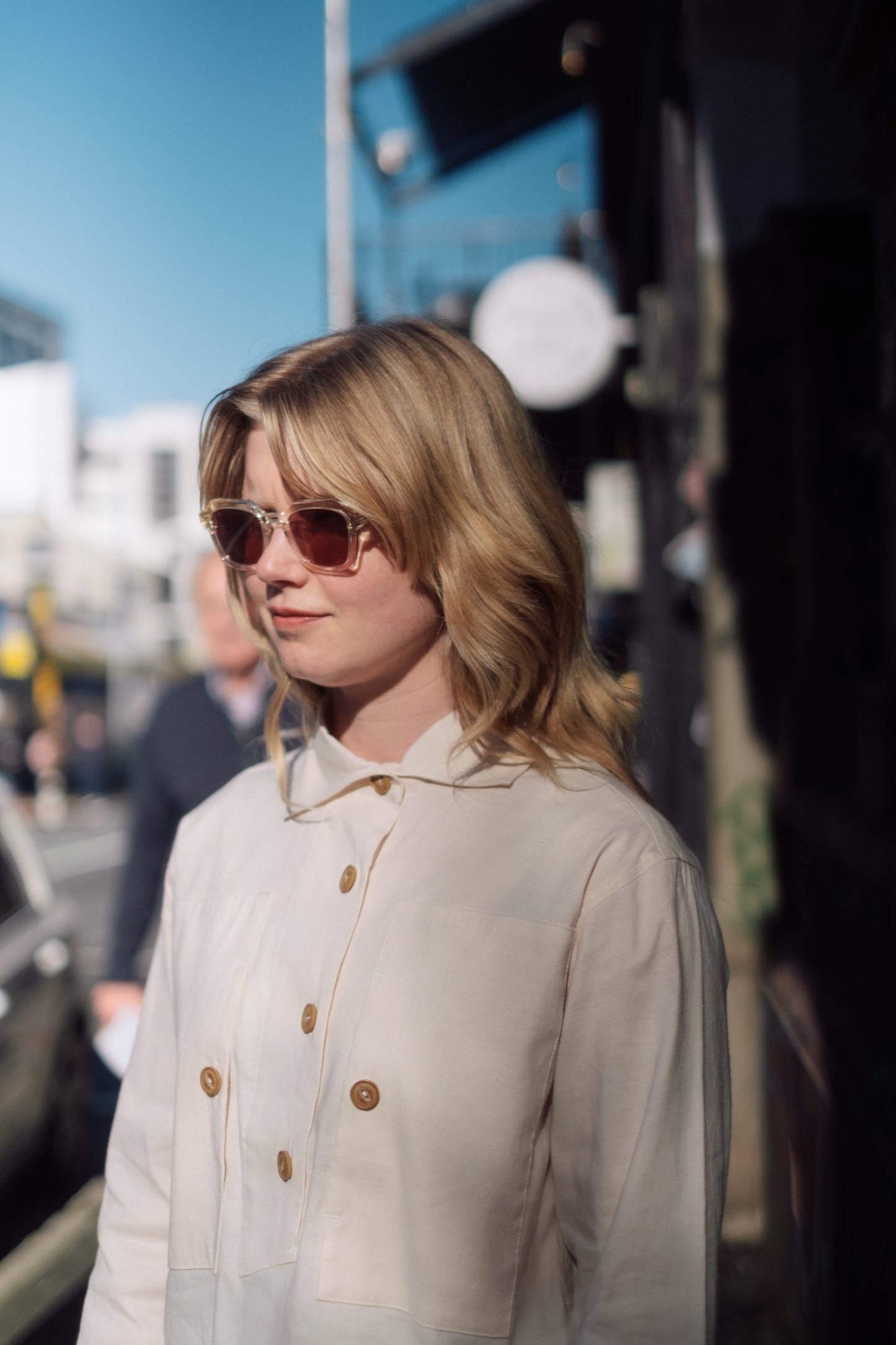 Pullover Smock Shirt  - off white slubbed chambray