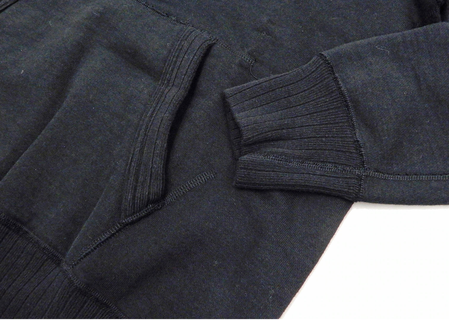 crewneck, japanese cotton, menswear, wellington, new zealand, mens fashion, quality, sweatshirt, hoodie,